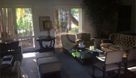 Casa à venda ou para alugar com 4 quartos, sendo 2 suítes,  em Jardim Guedala, São Paulo, SP