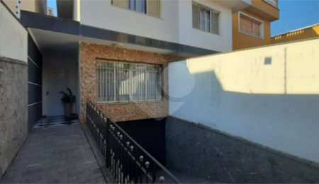 Sobrado à venda com 3 quartos, sendo 1 suíte,  em Tremembé, São Paulo, SP