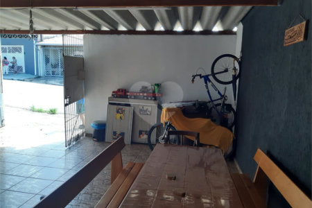 Casa de Vila à venda com 3 quartos em Jardim Aeroporto I, Itu, SP