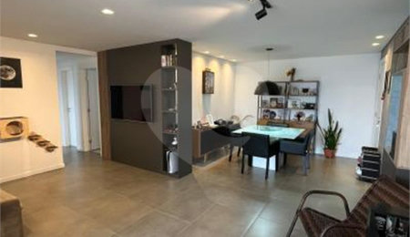 Apartamento à venda com 2 quartos, sendo 1 suíte,  em Jardim Caboré, São Paulo, SP