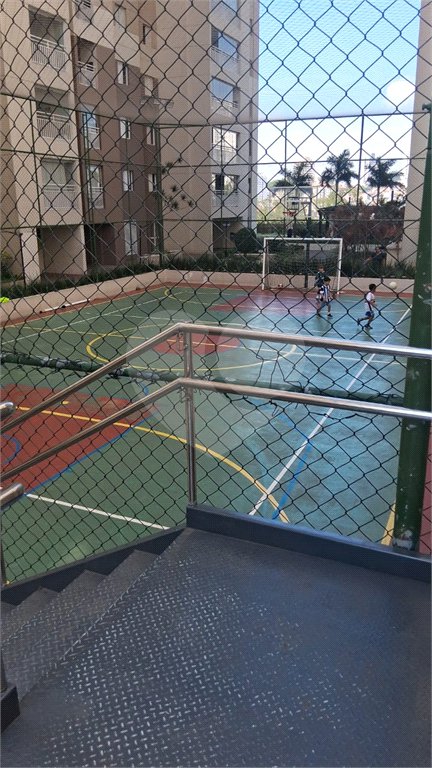 Apartamento à venda com 3 quartos, sendo 1 suíte, em Jardim Tupanci, Barueri, SP