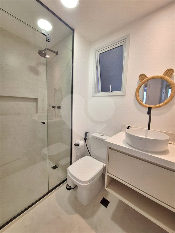 Apartamento à venda com 3 quartos, sendo 1 suíte,  em Vila Andrade, São Paulo, SP