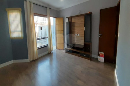 Casa à venda com 3 quartos, sendo 1 suíte, no Centro, São Bernardo do Campo, SP