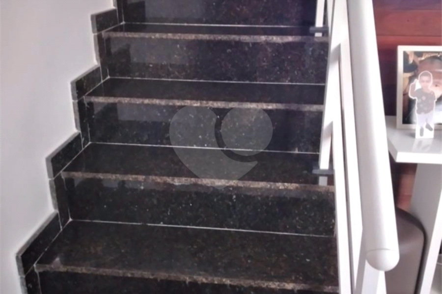Casa à venda com 4 quartos, sendo 2 suítes, no condomínio Miro Carvalho - Pitinga, São Paulo - SP
