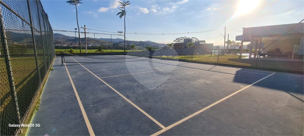 Terreno à venda no condomínio Associação dos Moradores do Loteamento Alto da Floresta, Bom Jesus dos Perdões - SP