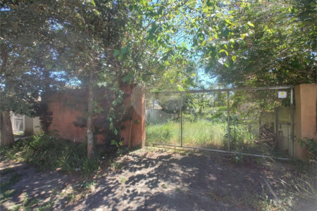 Terreno em Atibaia com 390 m² bairro Jardim dos Pinheiros e pronto para construir