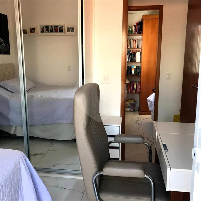 Casa à venda com 2 suítes no condomínio Residencial Casa Forte, São Paulo - SP