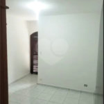 Sobrado à venda com 4 quartos, sendo 1 suíte, em Tremembé, São Paulo, SP