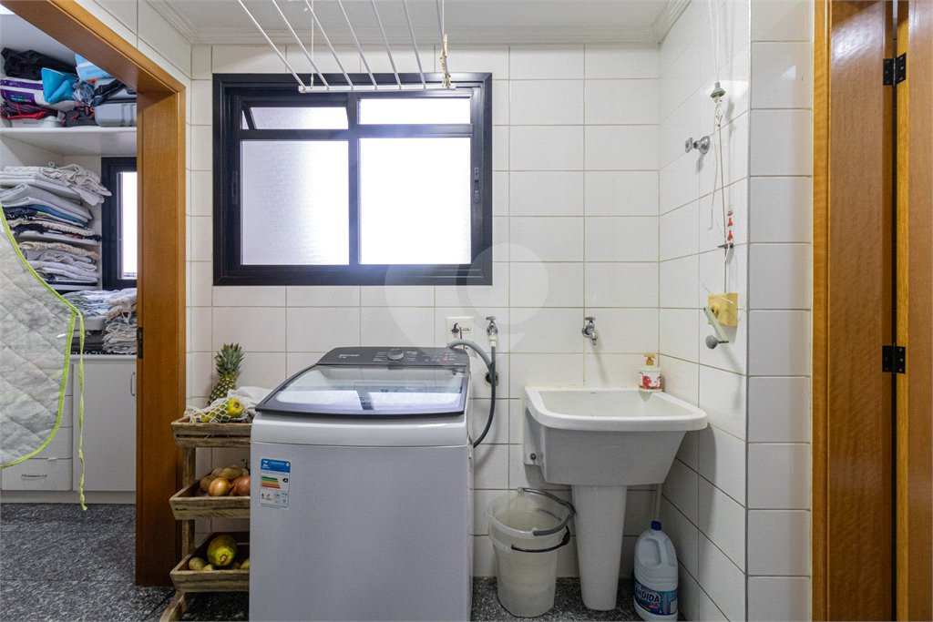 Apartamento à venda no Edifício Gerona – Vila Regente Feijó