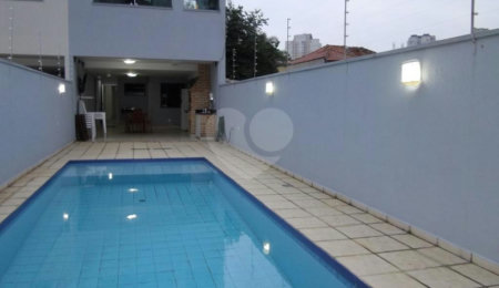 Sobrado à venda com 3 suítes em Santa Teresinha, São Paulo, SP