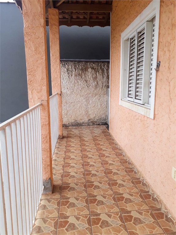 Casa à venda com 2 quartos no Centro, Bom Jesus dos Perdões, SP