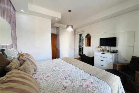 Casa à venda com 4 quartos, sendo 2 suítes, no condomínio Carmen Blanco, Sorocaba - SP