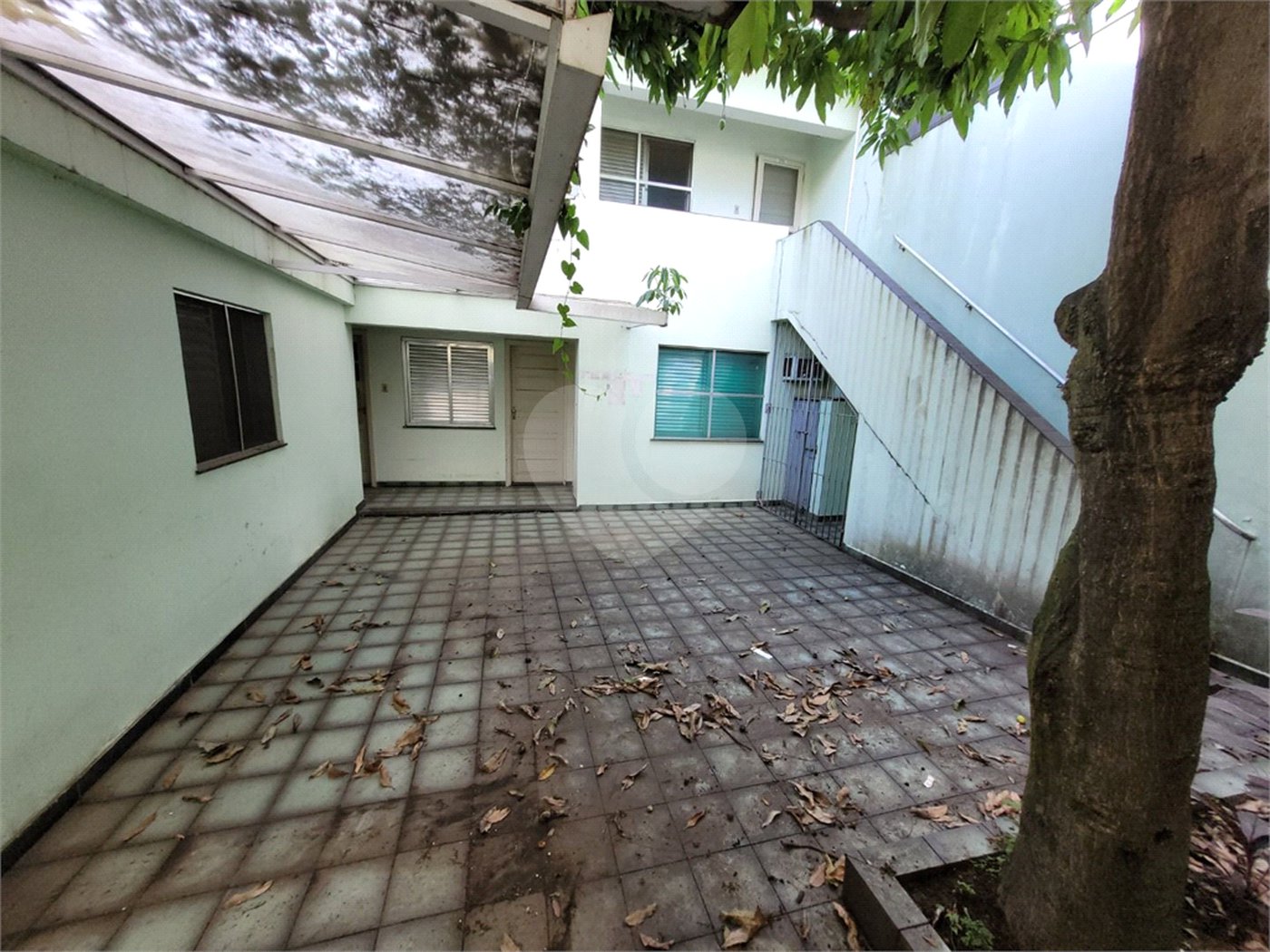 Sobrado à venda com 10 quartos em Campo Belo, São Paulo, SP