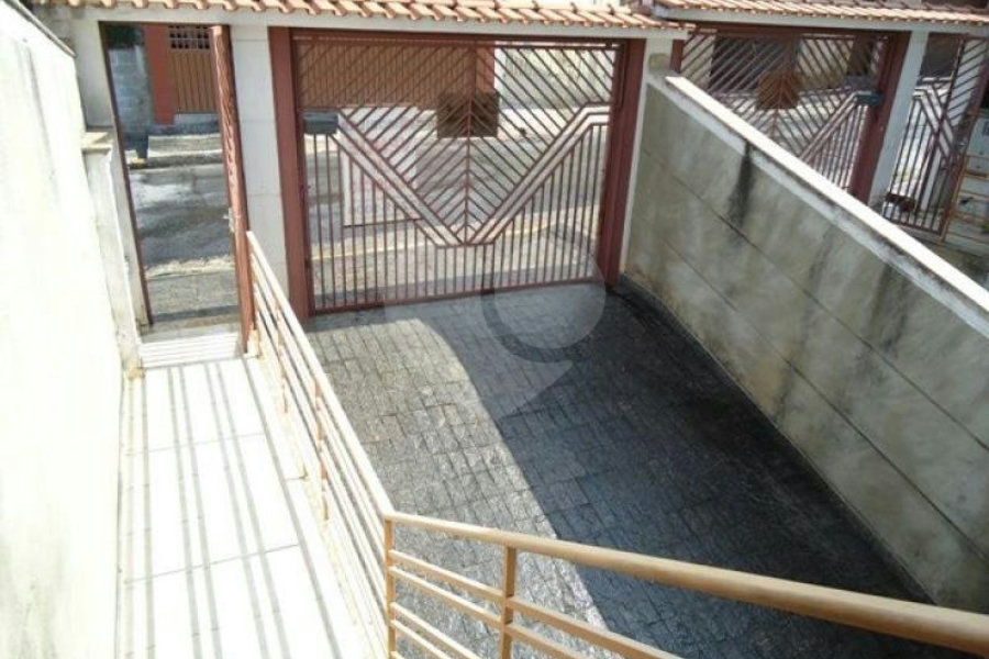 Sobrado à venda com 3 suítes em Vila Mazzei, São Paulo, SP