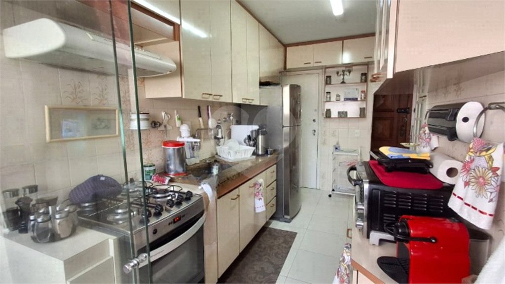 Apartamento à venda com 3 quartos, sendo 1 suíte,  em Indianópolis, São Paulo, SP