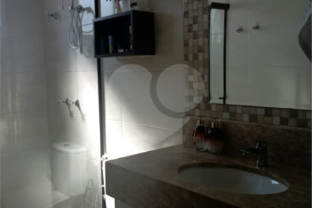 Casa à venda com 3 suítes no condomínio Campos do Conde Ii, Paulínia - SP