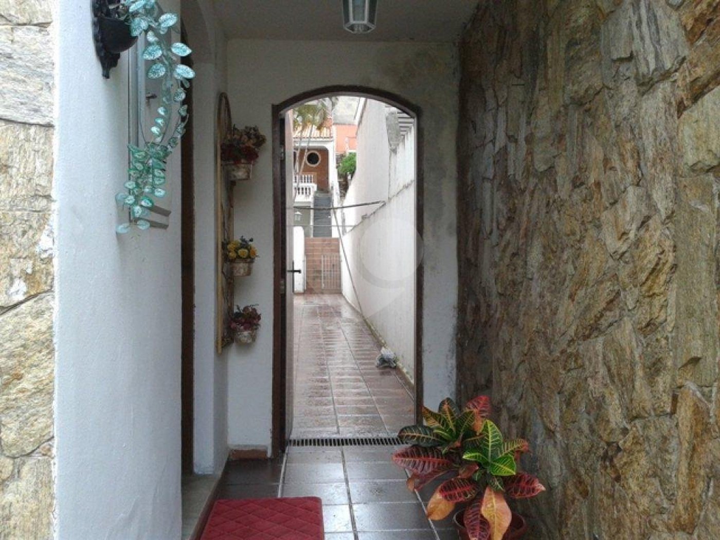 Sobrado à venda com 5 quartos, sendo 1 suíte, em Vila Mazzei, São Paulo, SP