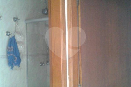 Sobrado à venda com 4 quartos, sendo 3 suítes, em Jardim São Bento, São Paulo, SP
