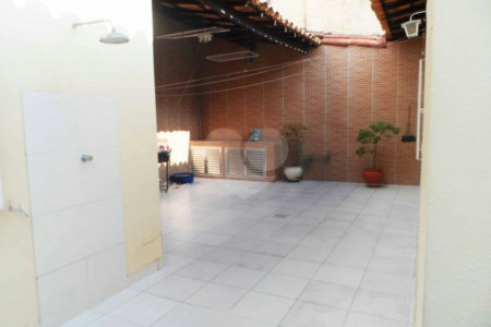 Sobrado à venda com 3 quartos, sendo 1 suíte,  em Jardim Marajoara, São Paulo, SP