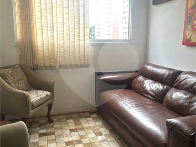 Apartamento à venda com 2 quartos em Jardim Íris, São Paulo, SP