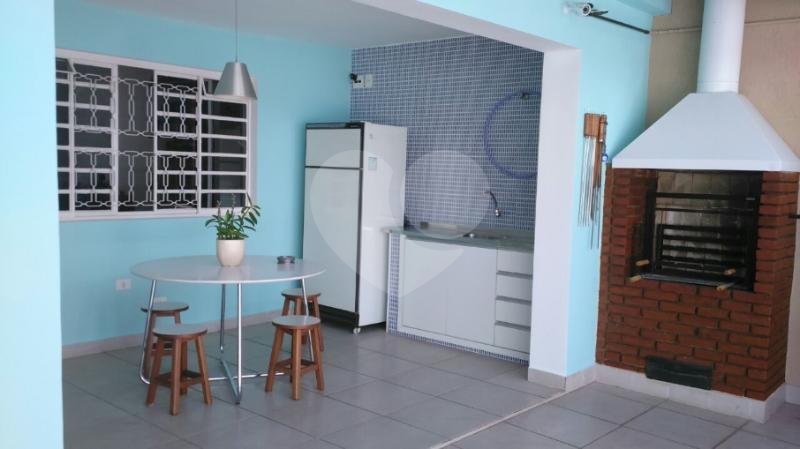 Casa à venda com 3 suítes em Jardim Jussara, São Paulo, SP