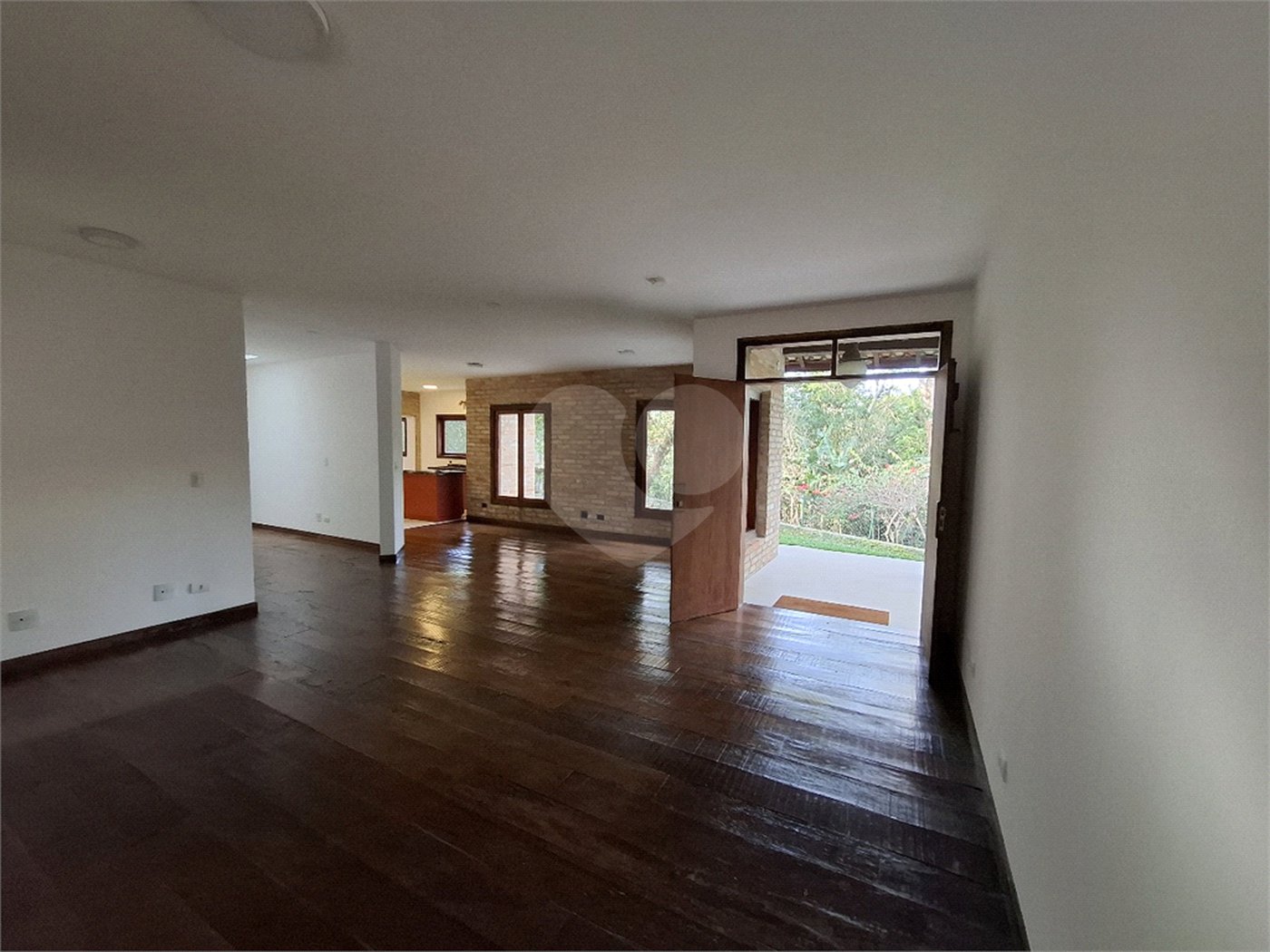 Casa Térrea à venda com 2 suítes em Serra da Cantareira, Mairiporã, SP