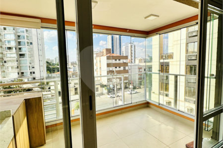 Apartamento à venda com 1 quarto em Campo Belo, São Paulo, SP
