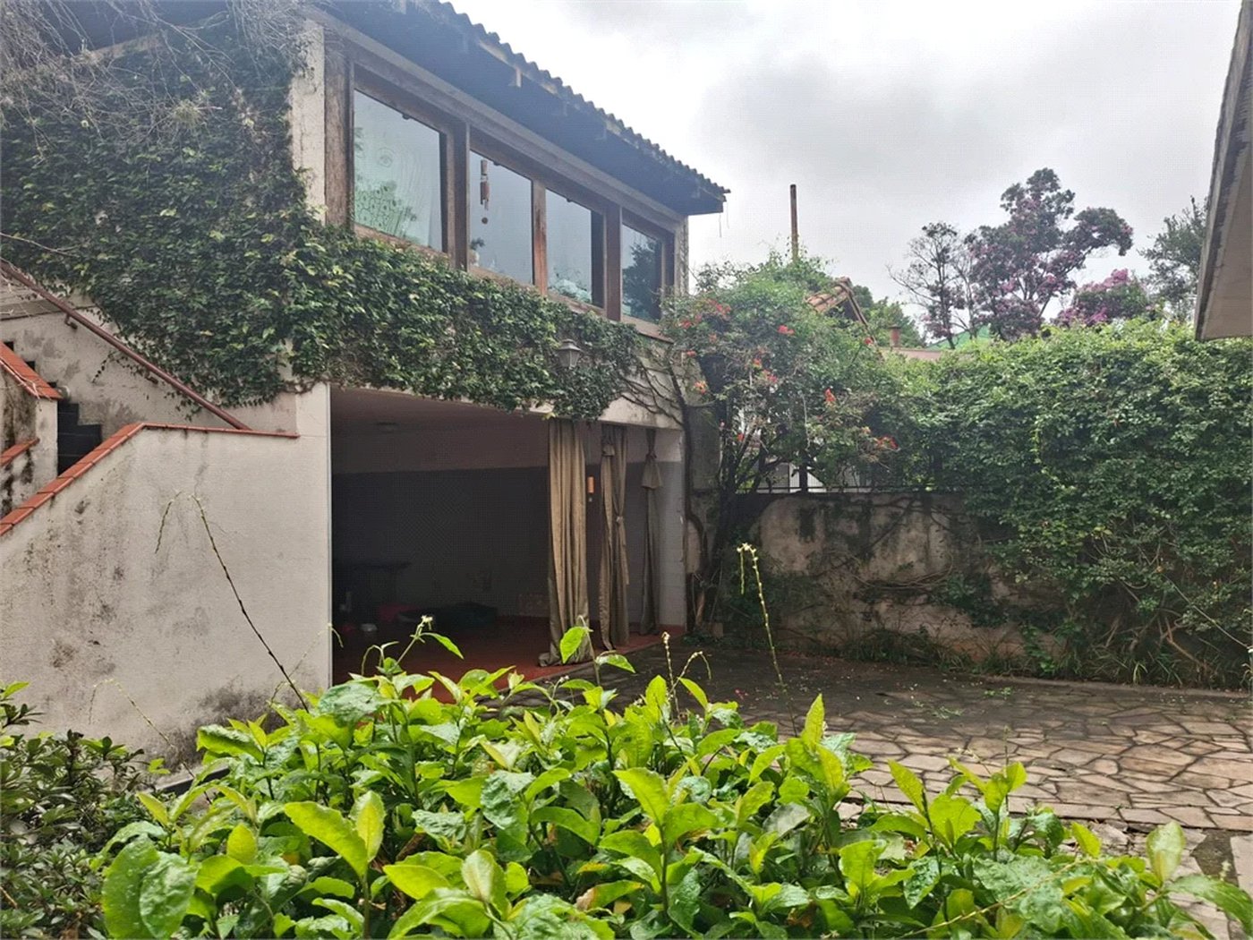 Sobrado à venda com 4 quartos, sendo 2 suítes, em Pinheiros, São Paulo, SP