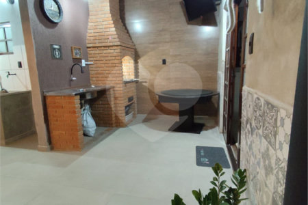 Casa à venda com 2 quartos em Residencial Colinas, Mogi das Cruzes, SP