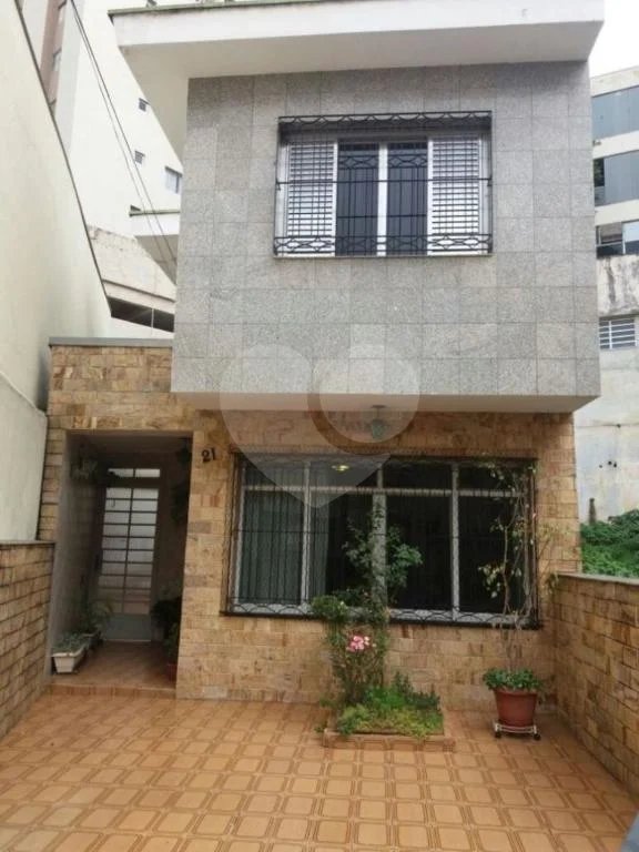Casa à venda com 3 quartos no condomínio Travessa Quefren,21, São Paulo - SP