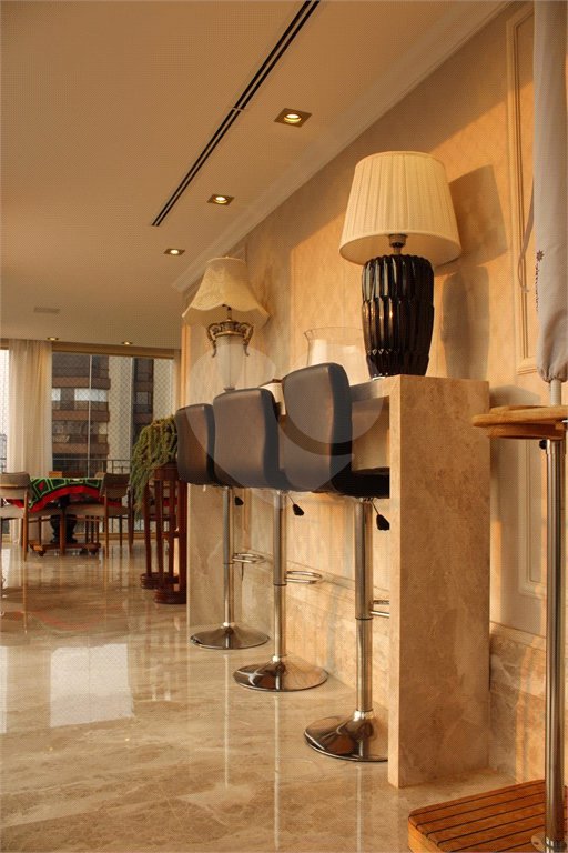 Apartamento à venda com 4 suítes em Santana, São Paulo, SP