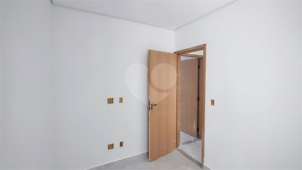 Sobrado à venda com 3 quartos, sendo 1 suíte, em Vila Granada, São Paulo, SP