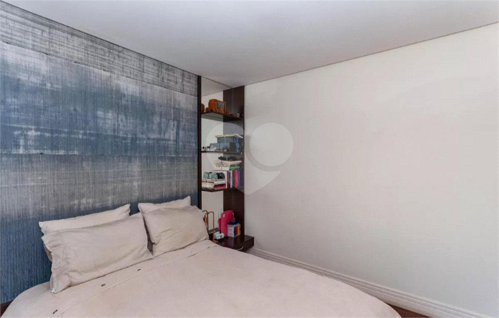Apartamento para alugar com 3 quartos, sendo 1 suíte, em Água Branca, São Paulo, SP