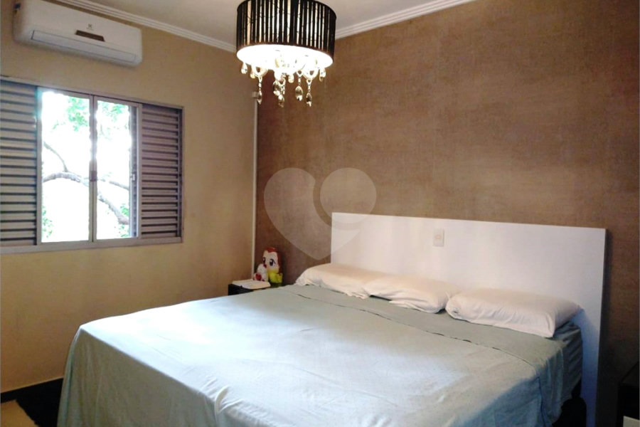 Casa à venda com 8 quartos, sendo 4 suítes, em Santa Inês, Mairiporã, SP