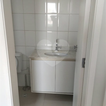 Apartamento para alugar com 2 quartos, sendo 1 suíte, em Vila Invernada, São Paulo, SP