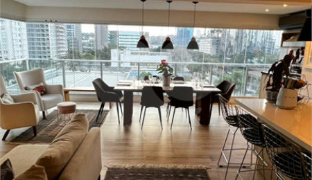 Apartamento à venda com 3 suítes em Vila Gertrudes, São Paulo, SP