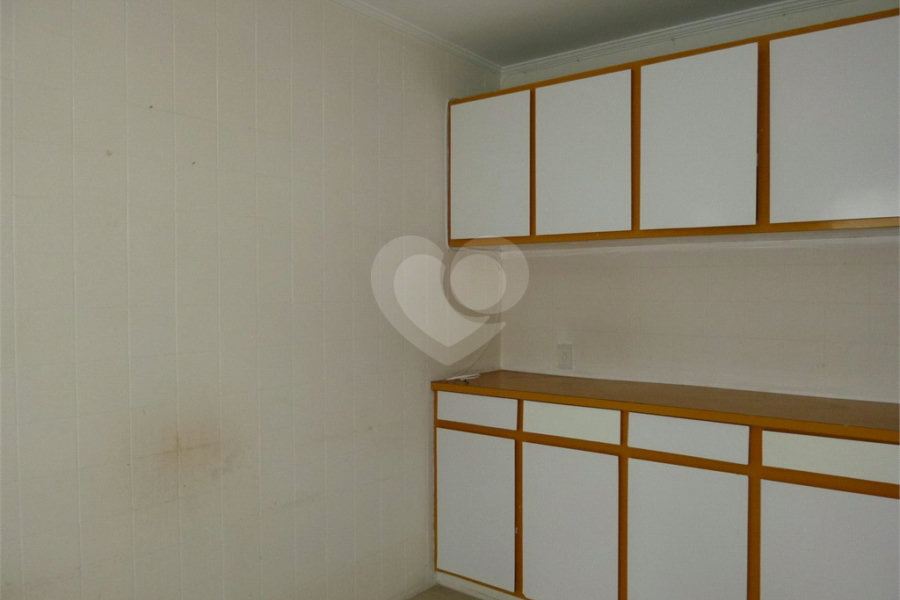 Apartamento à venda com 3 quartos, sendo 1 suíte, em Paraíso, São Paulo, SP