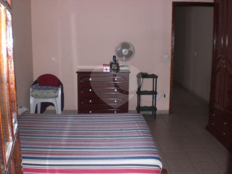 Sobrado à venda com 3 quartos, sendo 1 suíte, em Jardim Peri, São Paulo, SP