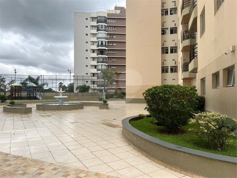 Apartamento à venda com 2 quartos, sendo 1 suíte,  em Macedo, Guarulhos, SP