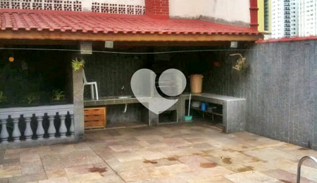 Casa Térrea à venda com 4 suítes em Água Fria, São Paulo, SP