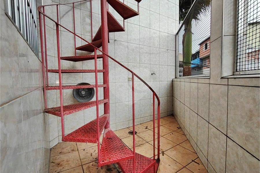 Sobrado à venda com 3 quartos em Tremembé, São Paulo, SP