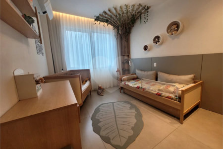 Apartamento à venda com 4 quartos, sendo 1 suíte,  em Ipanema, Rio de Janeiro, RJ