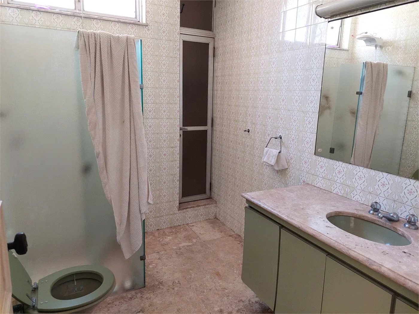 Casa à venda com 3 suítes em Jardim Leonor, São Paulo, SP