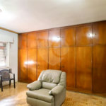 Sobrado à venda com 5 quartos, sendo 1 suíte, em Vila Monumento, São Paulo, SP