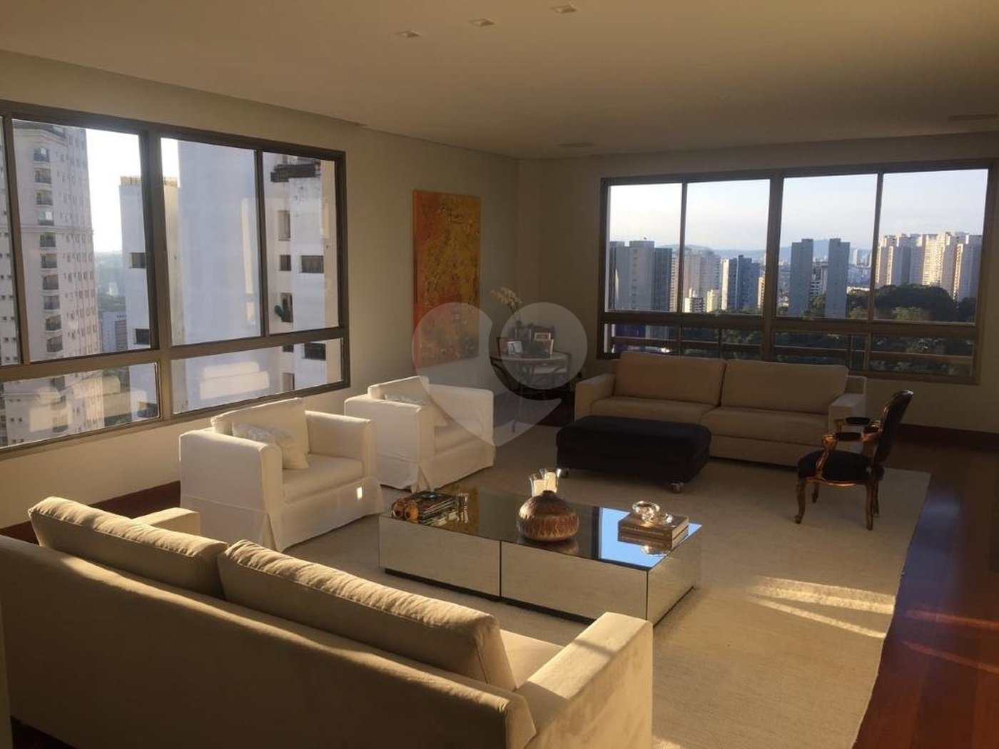 Apartamento à venda ou para alugar com 4 suítes em Morumbi, São Paulo, SP