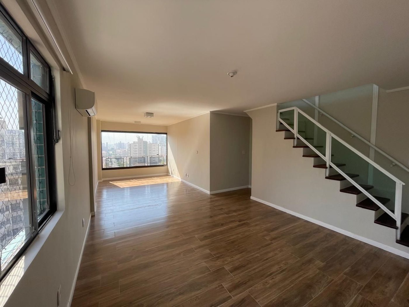Cobertura com 4 dormitórios, 255 m² - venda por R$ 1.800.000,00 ou aluguel por R$ 16.000,00/mês - Embaré - Santos/SP