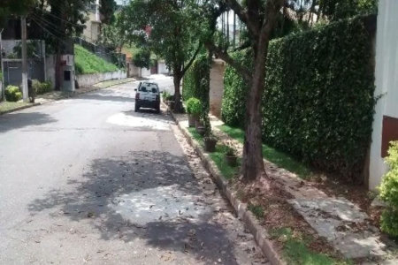 Terreno à venda em Parque dos Príncipes, São Paulo, SP