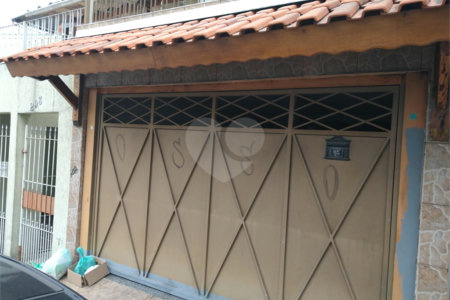 Sobrado à venda com 2 quartos, sendo 1 suíte, em Vila Gustavo, São Paulo, SP