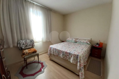 Apartamento à venda com 2 quartos em Jardim Ivana, São Paulo, SP