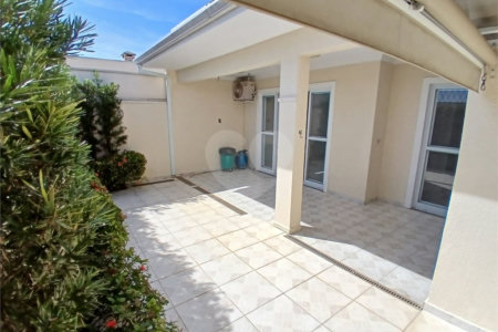 Casa à venda com 3 quartos, sendo 1 suíte, no condomínio Golden Park Residence II, Sorocaba - SP